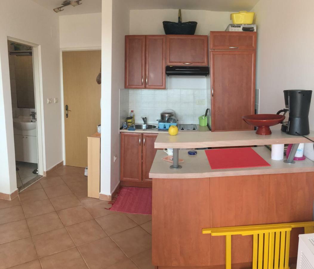Apartment Jurja Povljana Ngoại thất bức ảnh